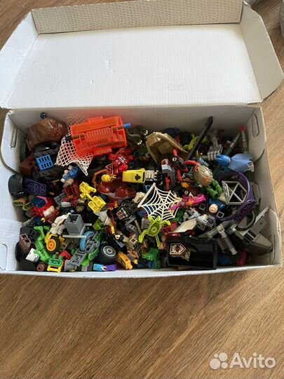 Lego фигурки
