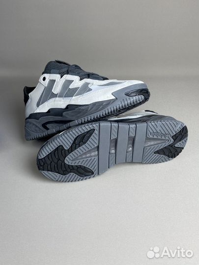 Кроссовки adidas niteball