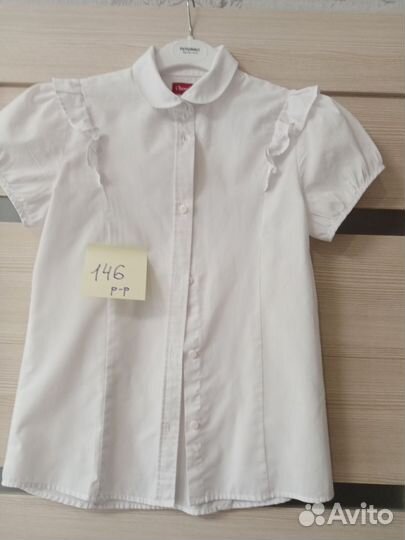 Блузки р-р 146