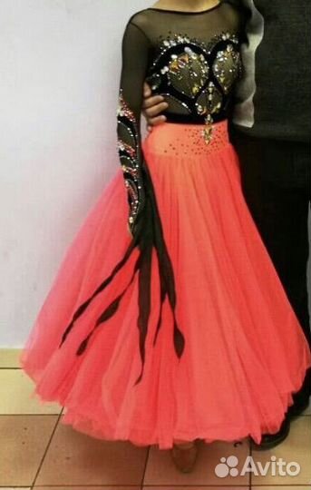 Платье для бальных танцев