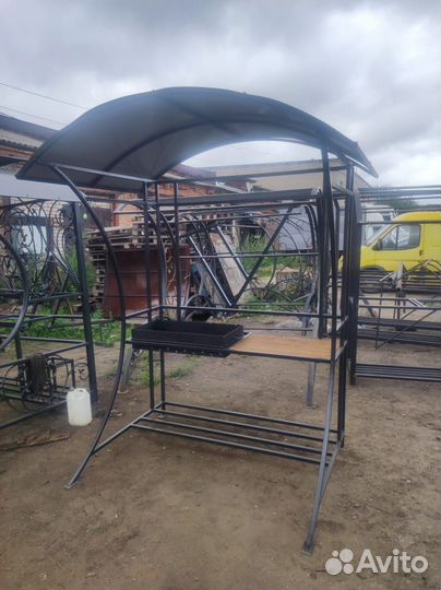 Мангал с крышей новинка