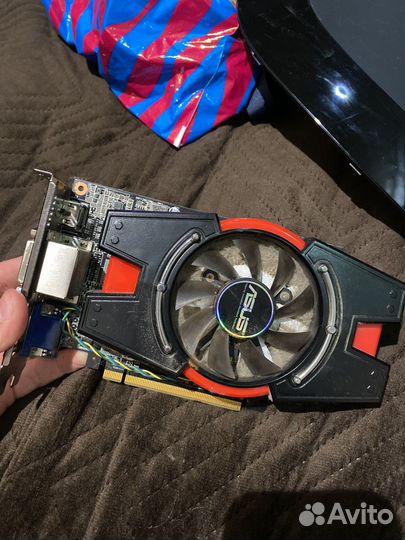 Видеокарта GT 640