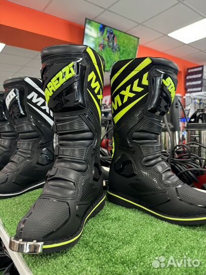 Мотоботы Starezzi