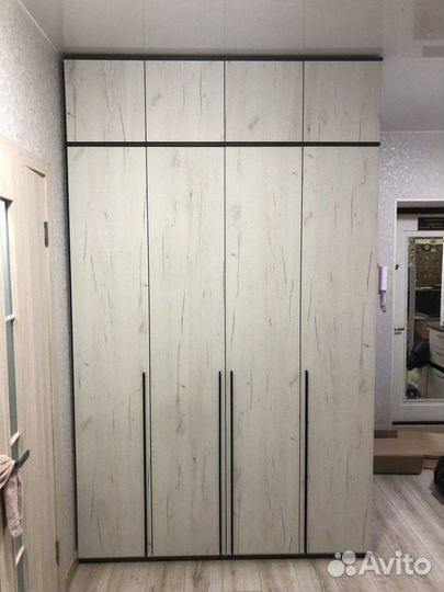 Шкаф распашной с антресолью