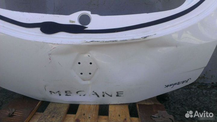 Крышка багажника Renault Megane 3
