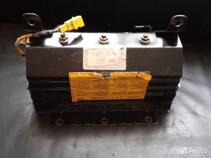 Подушка безопасности в торпедо Chevrolet Lacetti