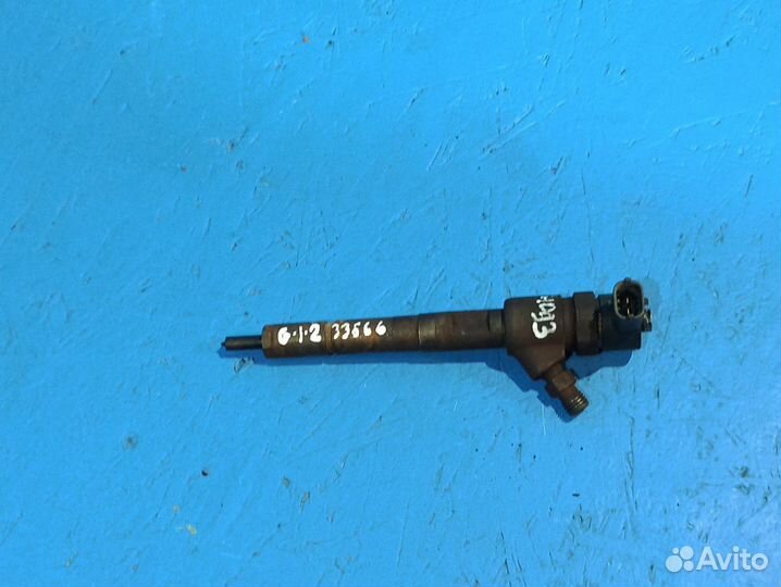 Форсунка дизельная электрическая Opel Corsa D 2006