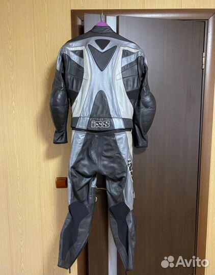 Женский мотокомбинезон 46р