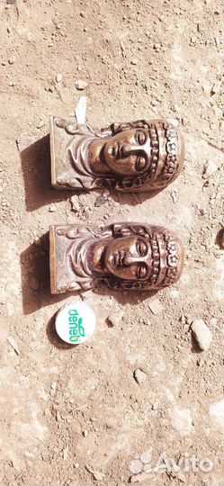 Статуи из бронзы