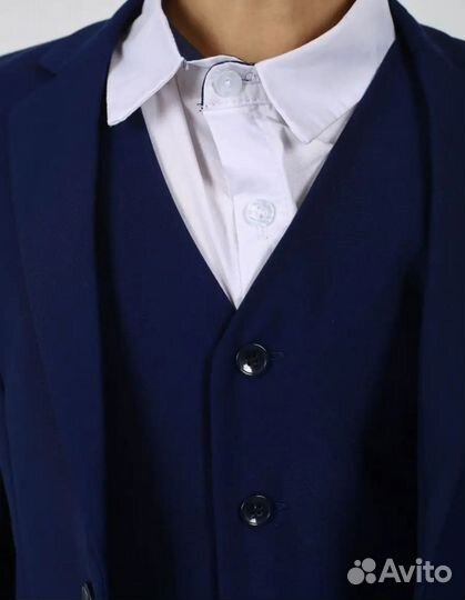 Новый школьный костюм для мальчика