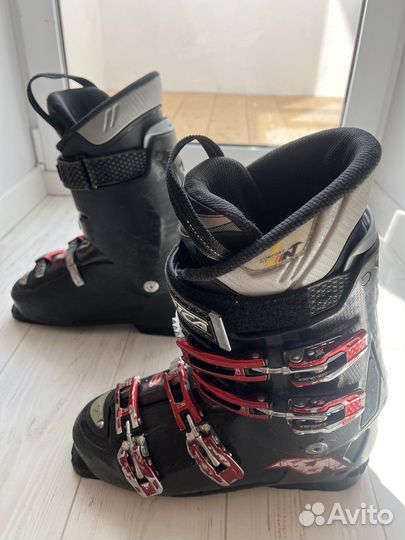 Горнолыжные ботинки