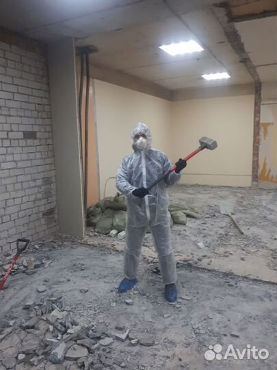 Демонтаж сантехкабины, сан узла