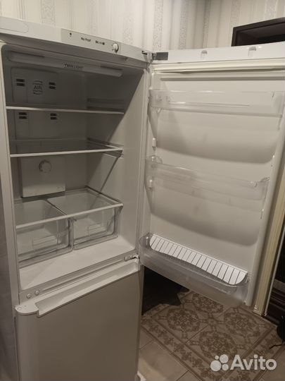 Холодильник