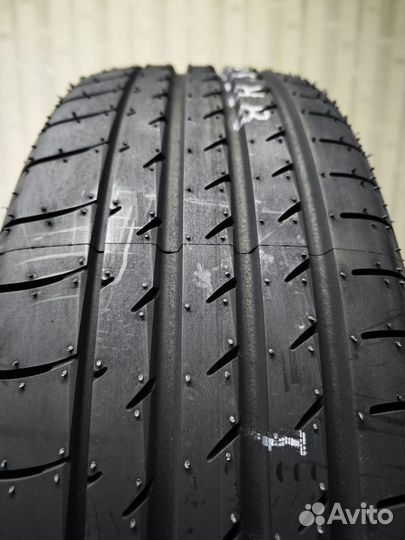 Yokohama Advan Sport V105S 245/45 R20 99Y