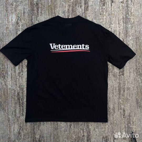 Футболка Vetements