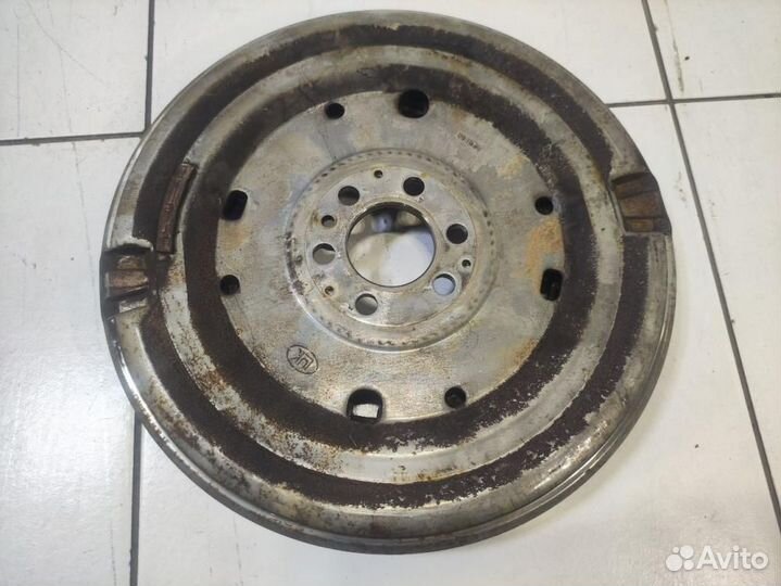 Маховик Volkswagen Golf 7 5G1 MK7