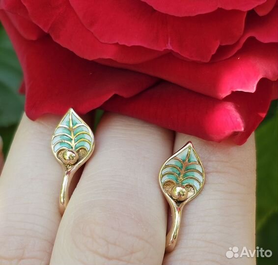 Золотые серьги с эмалью СССР