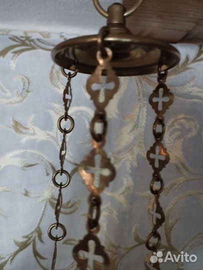 Лампада литая