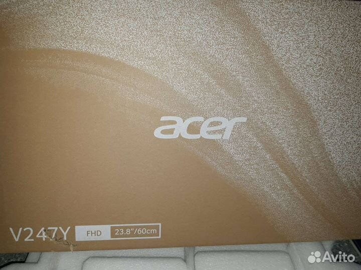 Новые мониторы в коробке