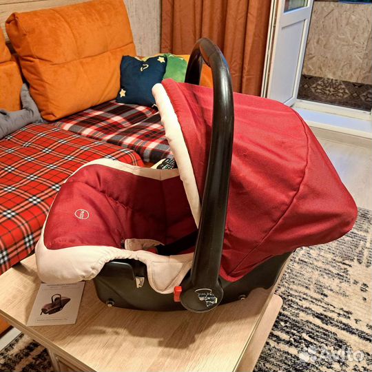 Детская автолюлька Babyton