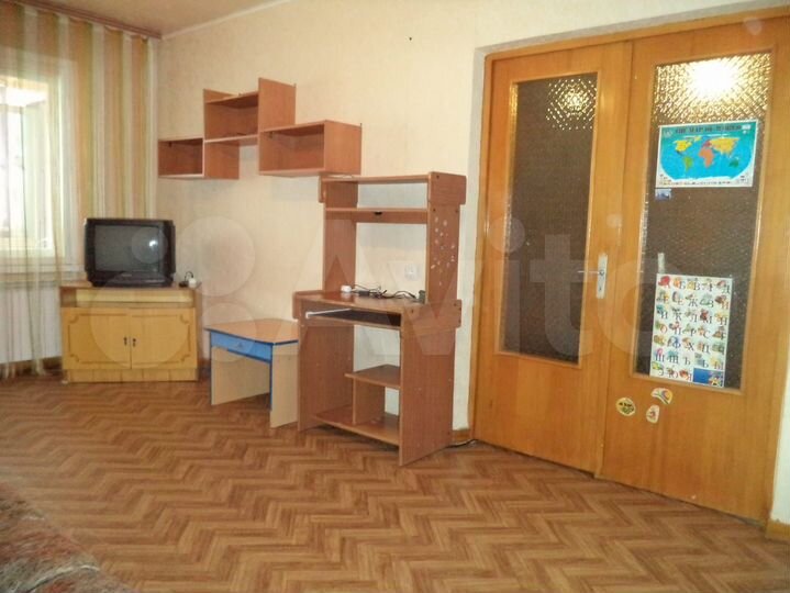 2-к. квартира, 70 м², 3/5 эт.
