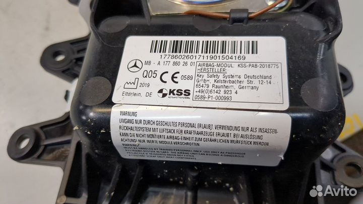 Подушка безопасности переднего пассажира Mercedes A W177 2018, 2019