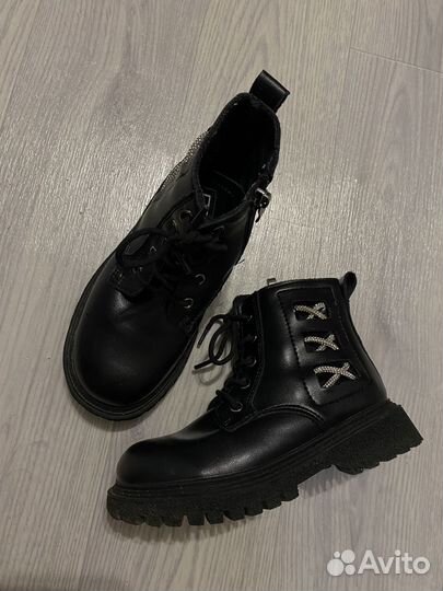 Ботинки для девочки р. 27