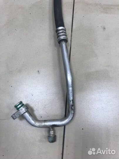 Трубка кондиционера от компрессора К испарителю