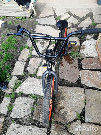 Трюковой велосипед BMX