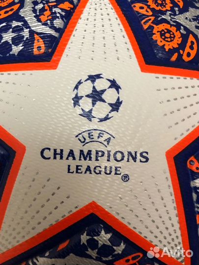 Футбольный мяч adidas лига чемпионов 2023