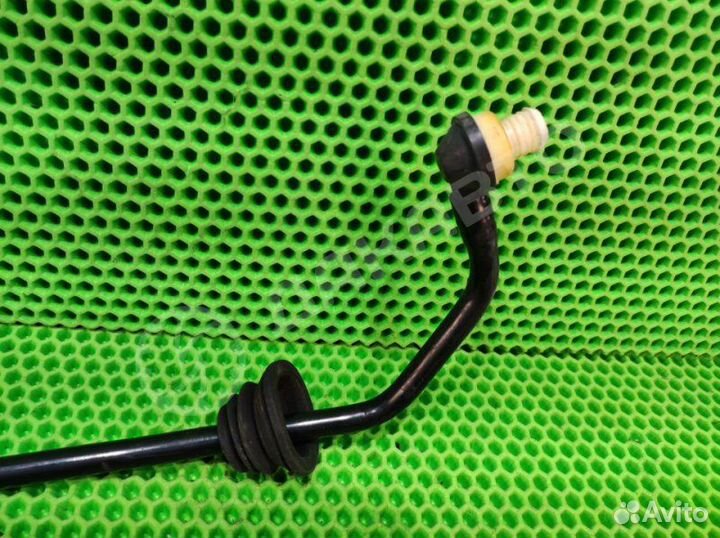 Трубка вакуумного усилителя тормозов Mercedes-Benz