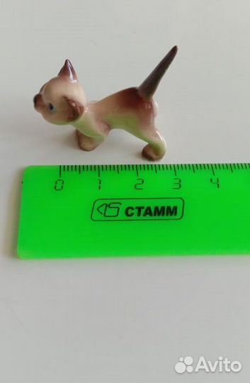 Фарфоровая фигурка кошки Hagen Renaker (США)