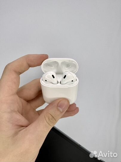 AirPods 2