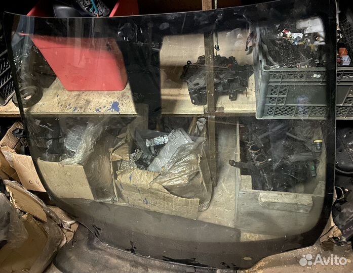 Лобовое стекло Citroen C4 (2005-2011)