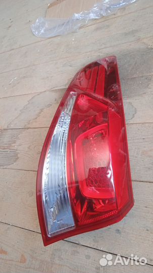 Фонарь левый внешний kia rio 3