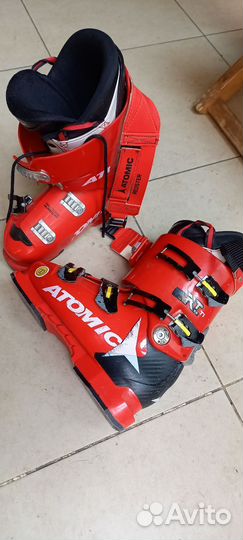 Горнолыжные ботинки Atomic