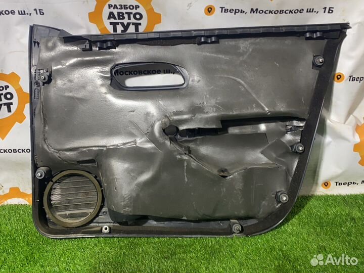 Обшивка передней левой двери Volkswagen Polo