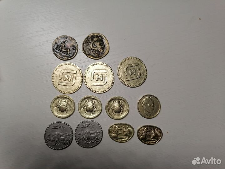 Монеты магнит