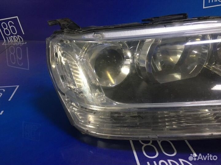 Фара правая Suzuki Grand Vitara TD54 J20A 2007