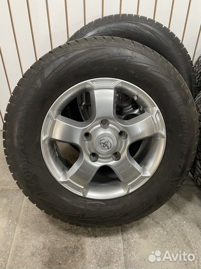 Goodyear UltraGrip Ice SUV 285/60 R18