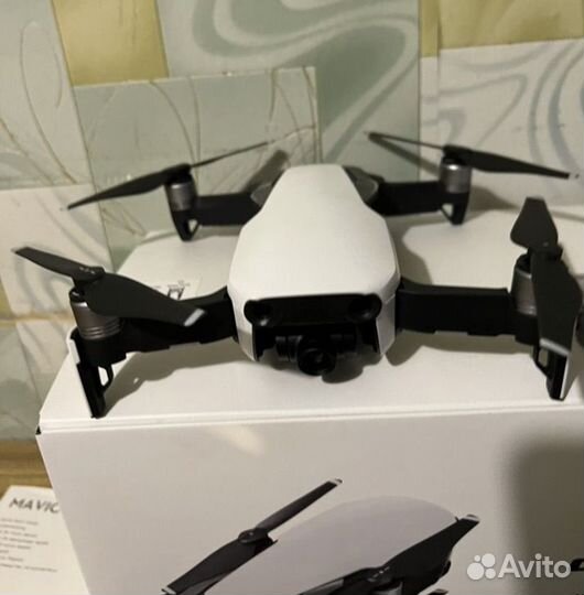 Квадрокоптер dji