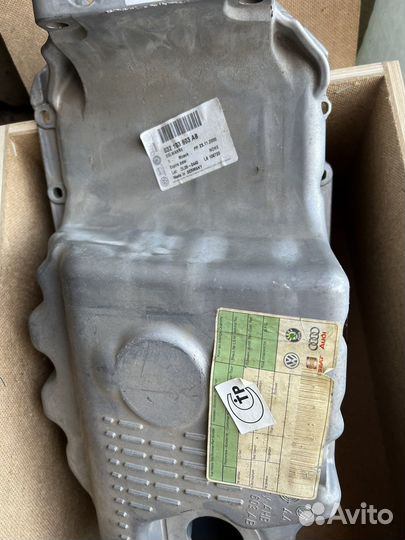 Поддон двигателя