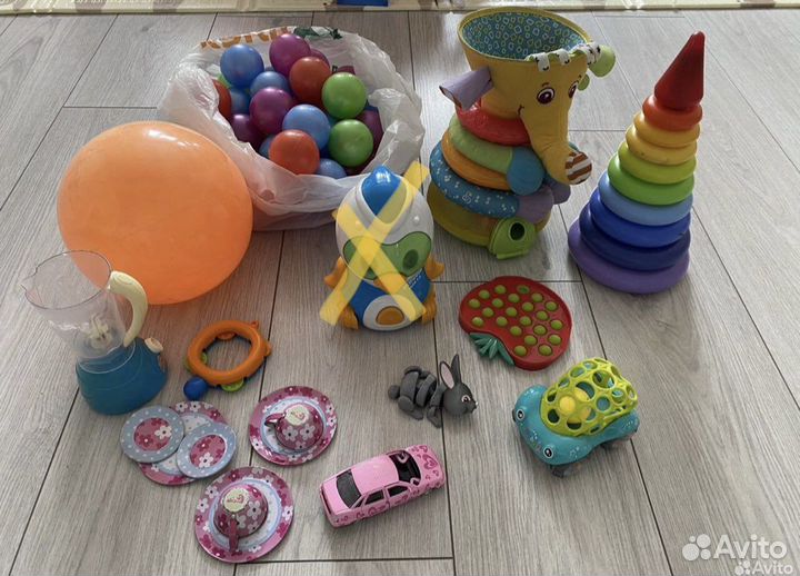 Развивающие игрушки пакетом