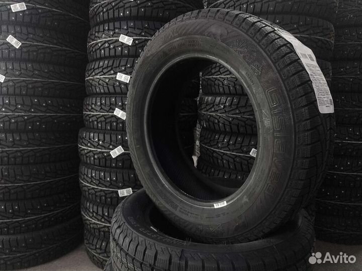 Gislaved Soft Frost 200 205/60 R16