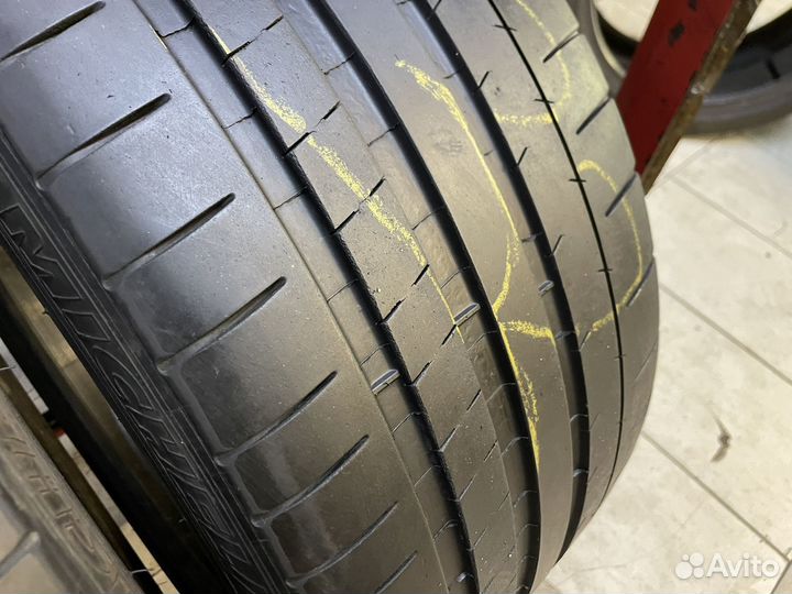 Michelin Pilot Super Sport 255/35 R19 96Y