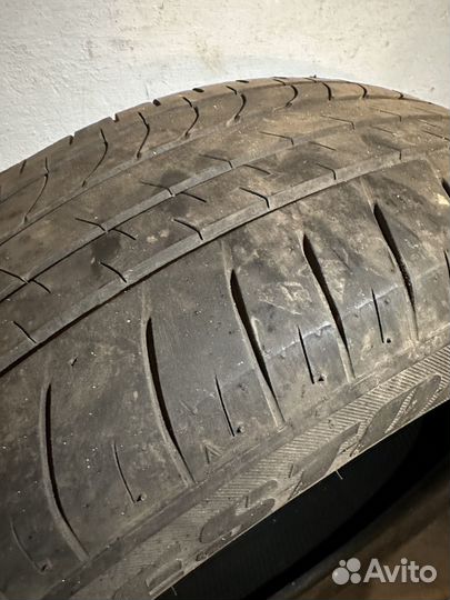 Bridgestone Dueler H/L 33A 235/55 R20