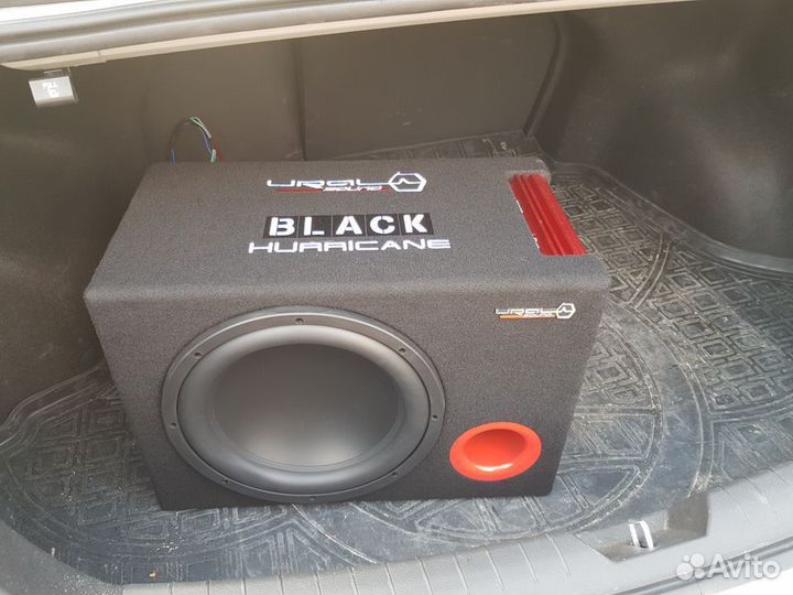 Сабвуфер Урал black hurricane