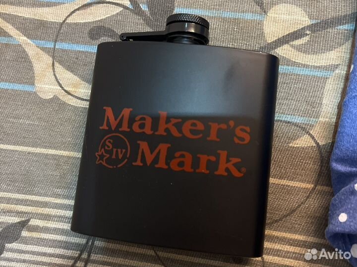 Фляжка из под виски