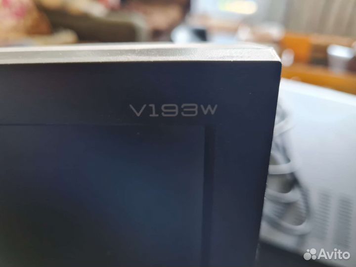 Монитор Acer 19