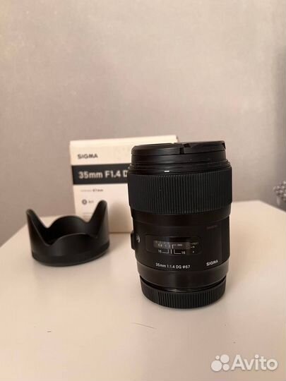 Продам объектив Sigma AF 35mm f/1.4 DG ART Canon